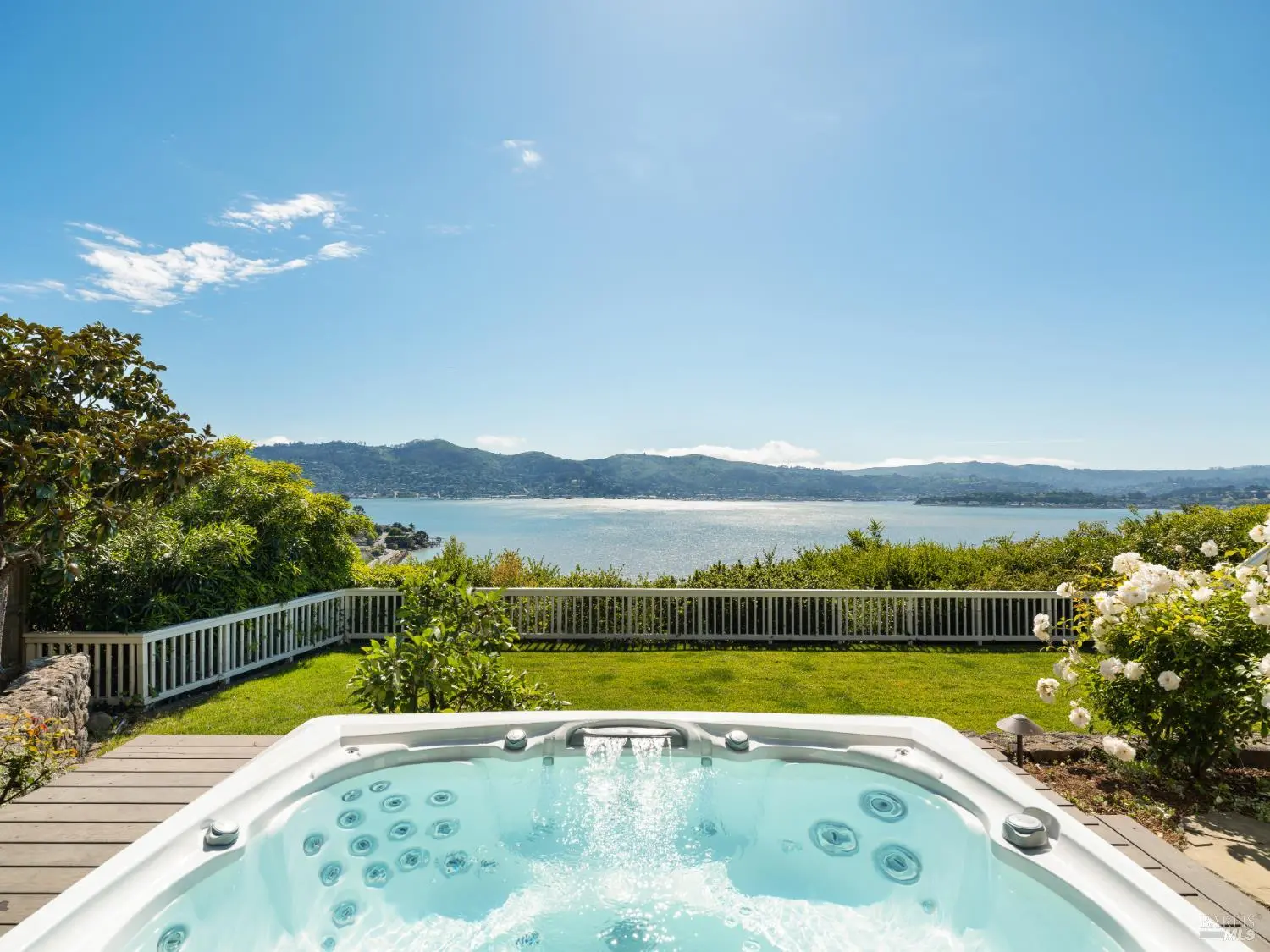Hot tub bay view